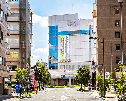 「志木」駅東口